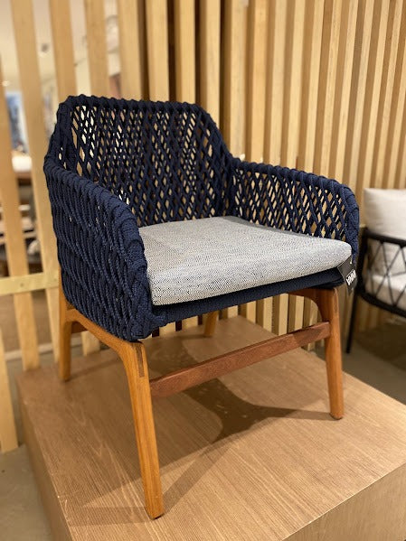 CADEIRA ANAUÊ - AREA EXTERNA - DESIGNER DANIELA FERRO